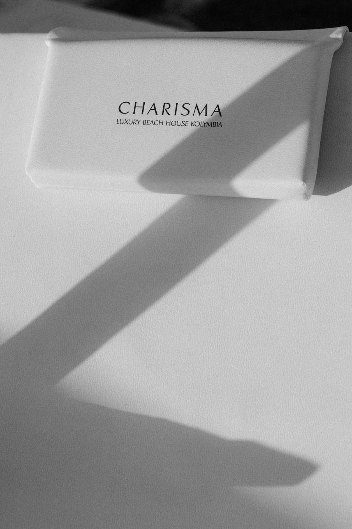 Apartment Charisma Front