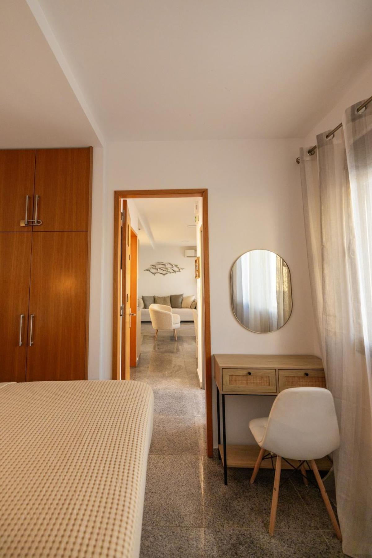 Charisma Front Apartment Kolymbia